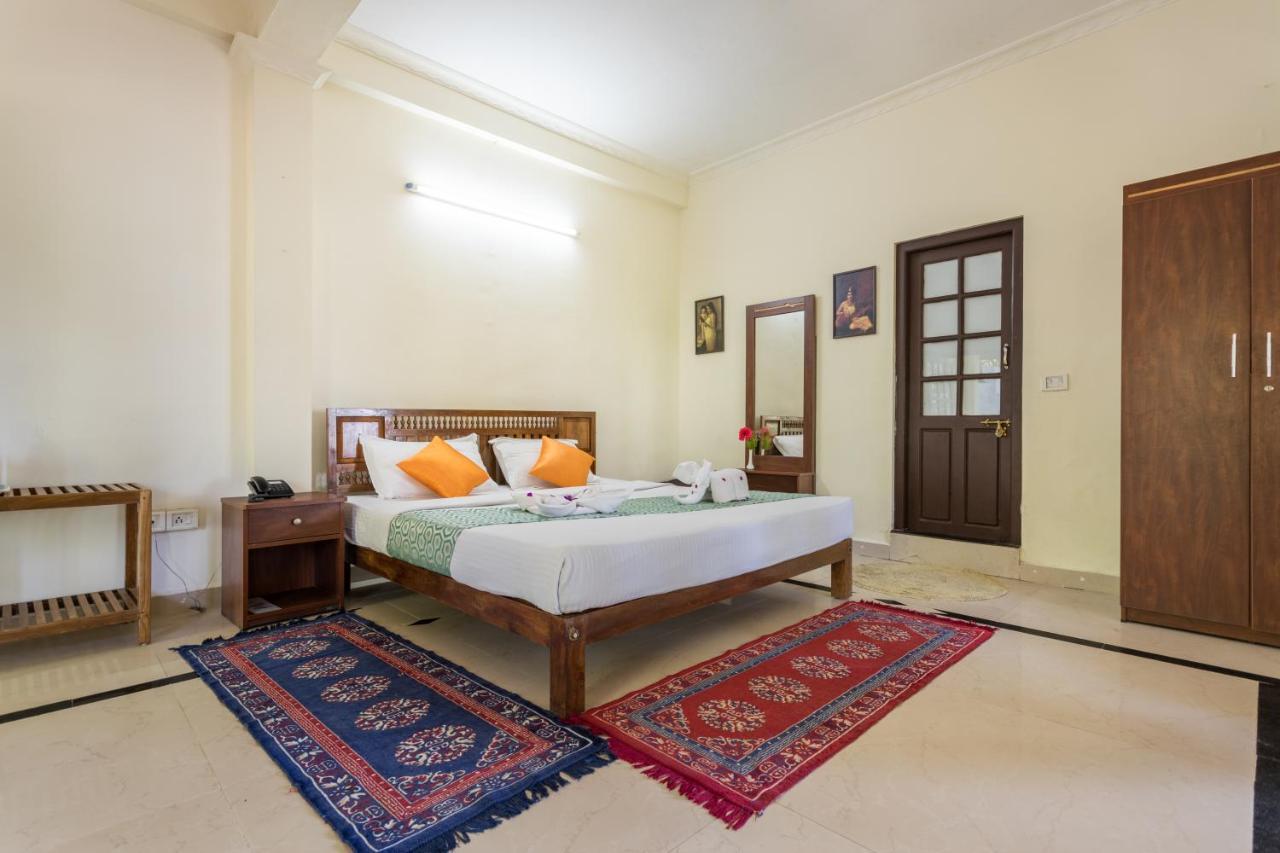 Violet Woods Hotel Munnar Buitenkant foto