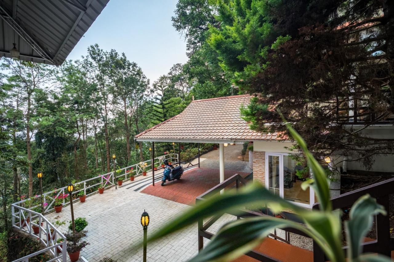 Violet Woods Hotel Munnar Buitenkant foto