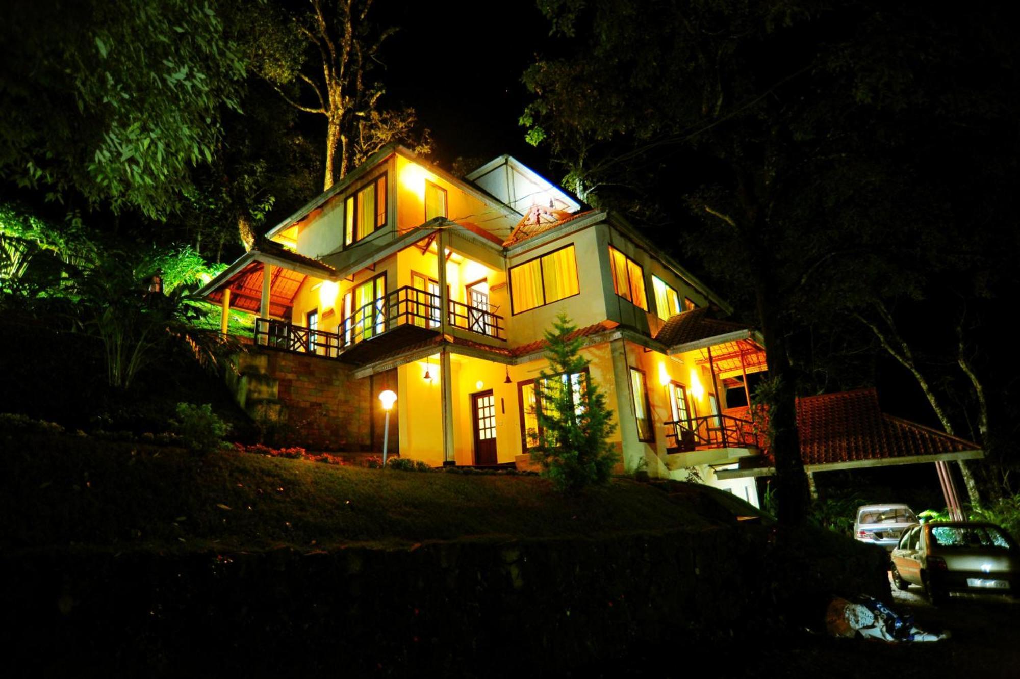 Violet Woods Hotel Munnar Buitenkant foto