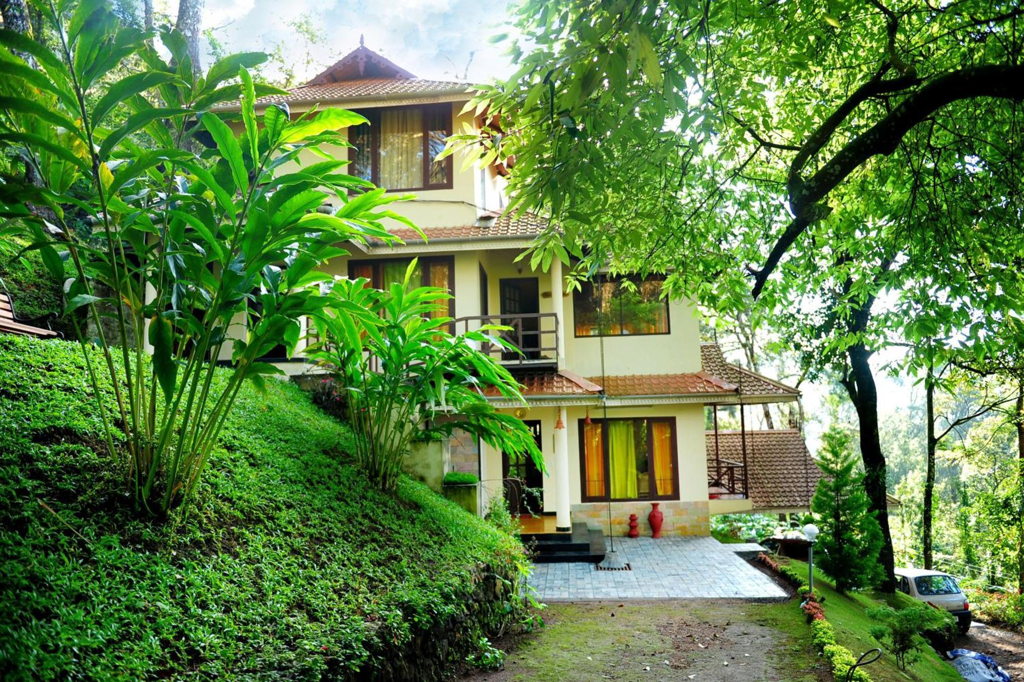 Violet Woods Hotel Munnar Buitenkant foto